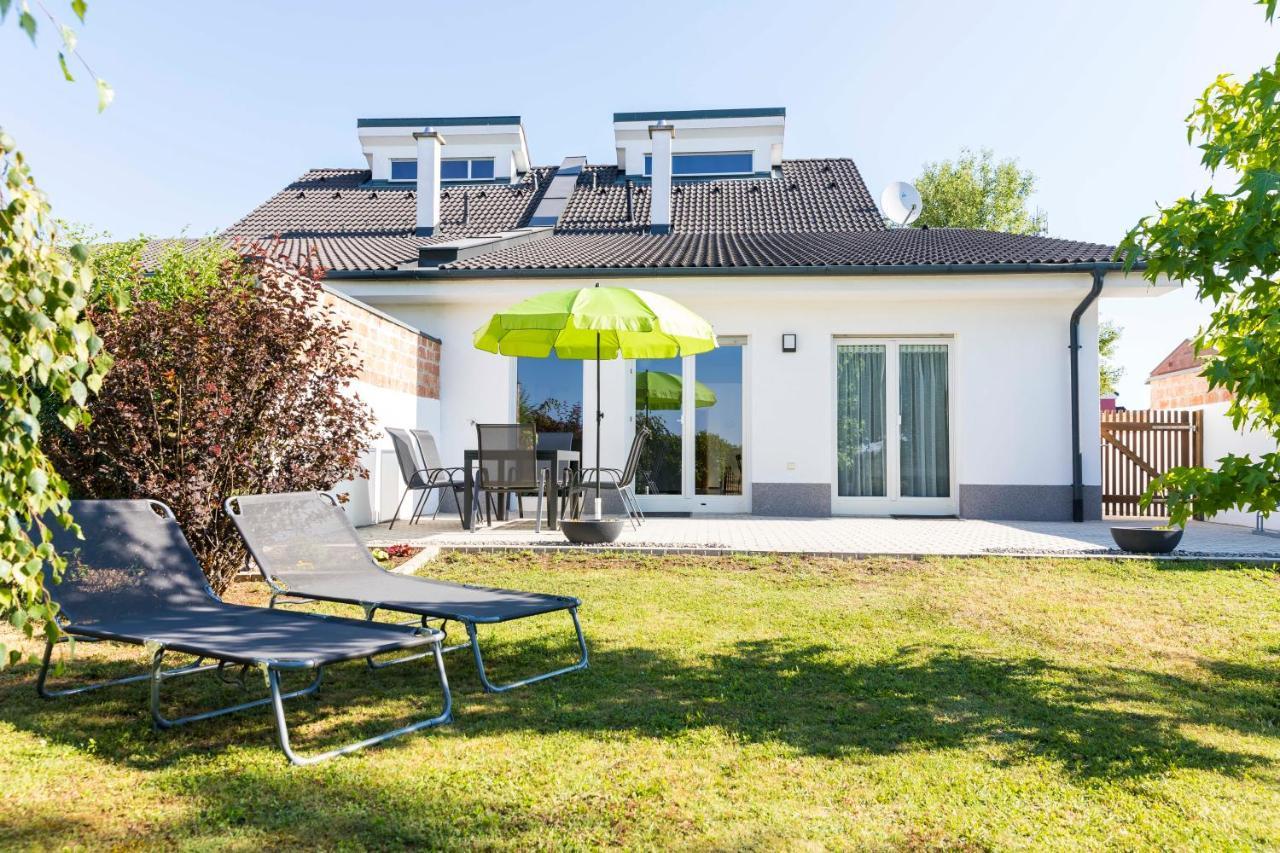 Domizil Illmitz Villa Buitenkant foto